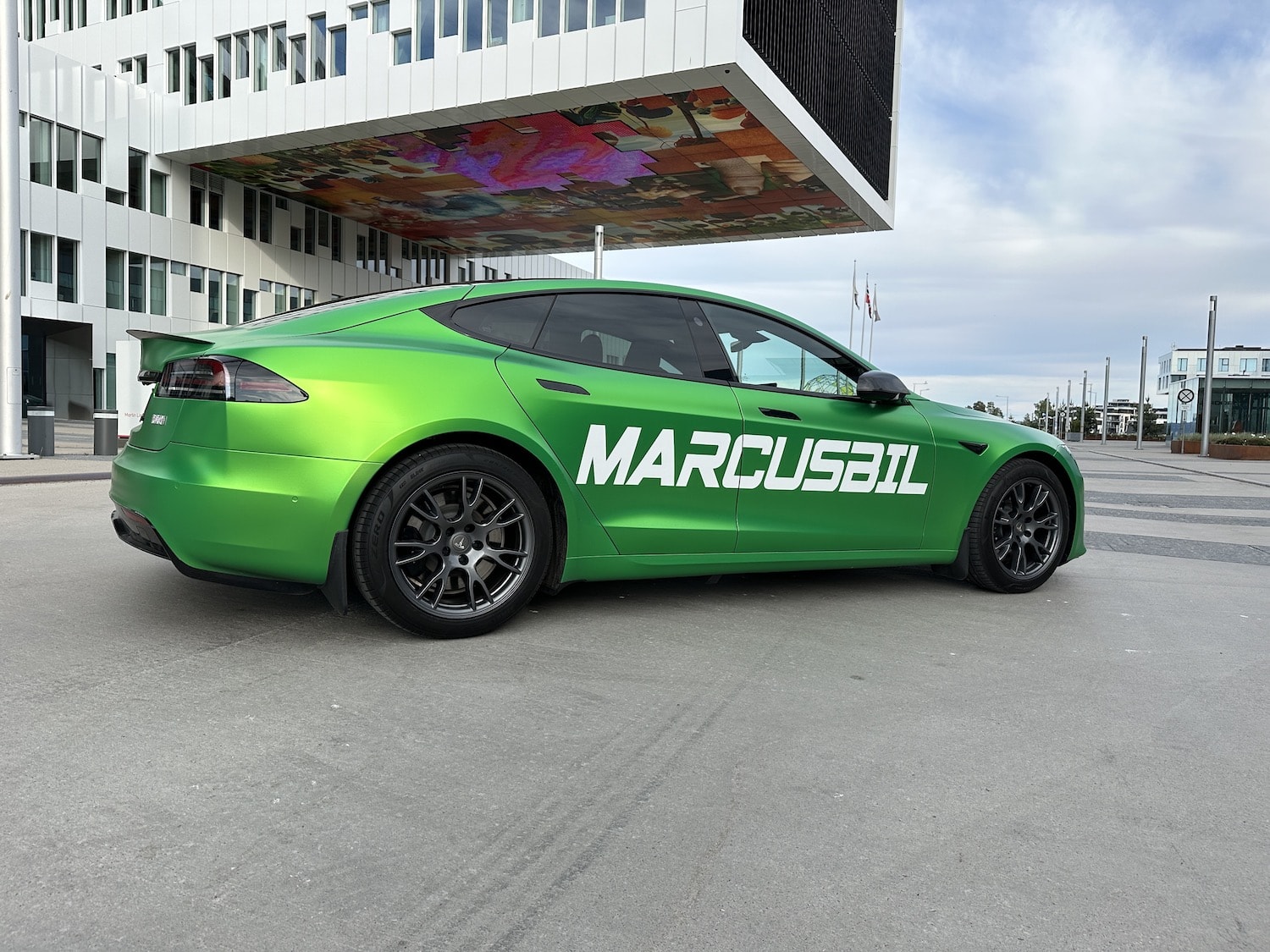 Vi har testet nye Tesla Model S og Tesla Model S Plaid (juni 2023) -  Nybiltester